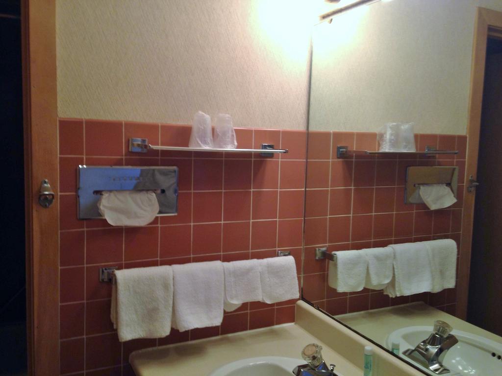 Mid Town Motel Great Falls Extérieur photo